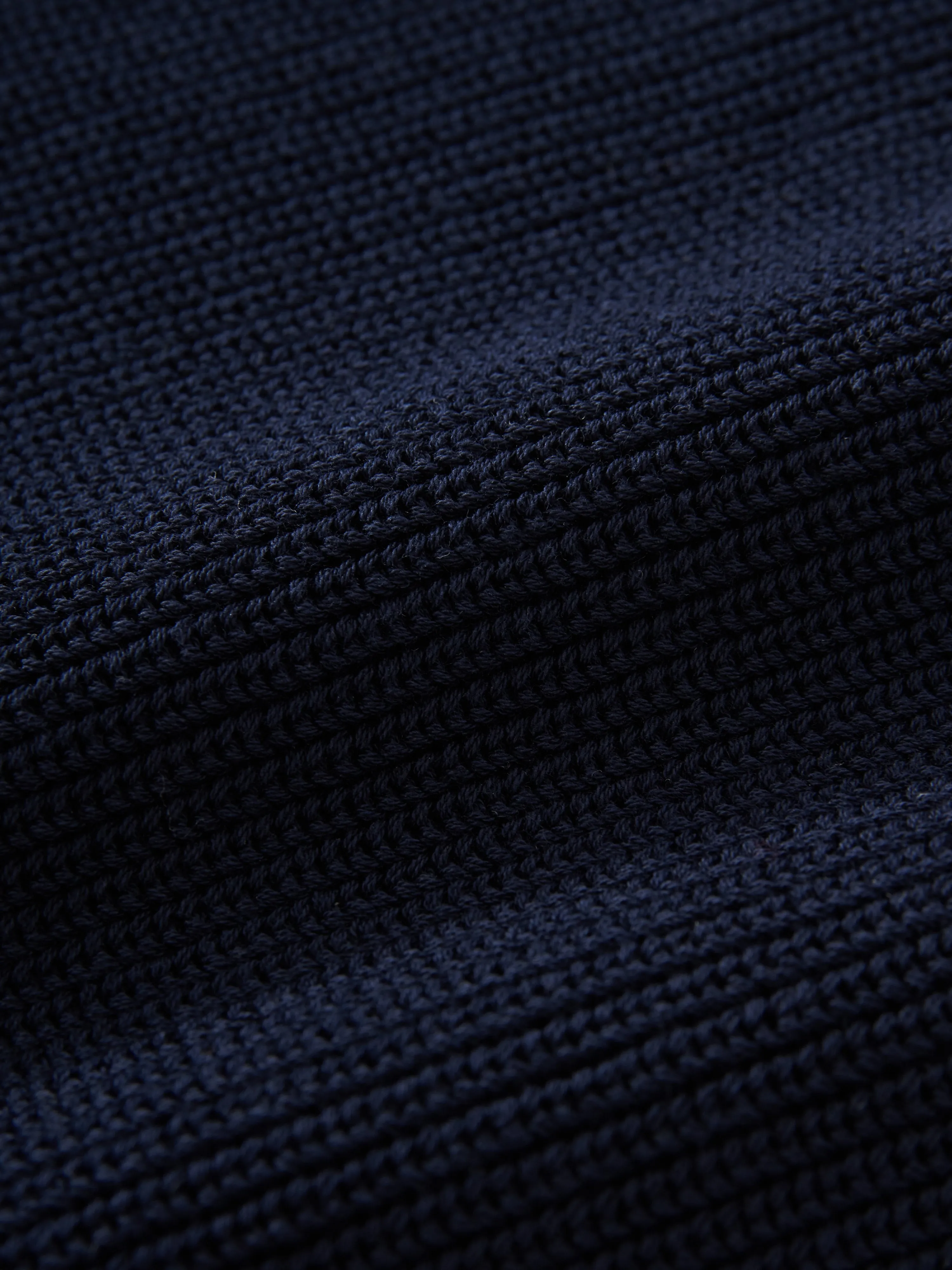 Bara Knit in Darkest Navy