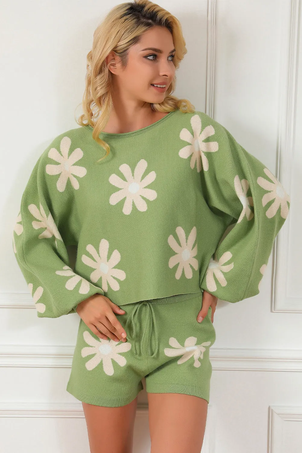 Green Flower Print Bubble Sleeve Knitted Sweater and Shorts Set