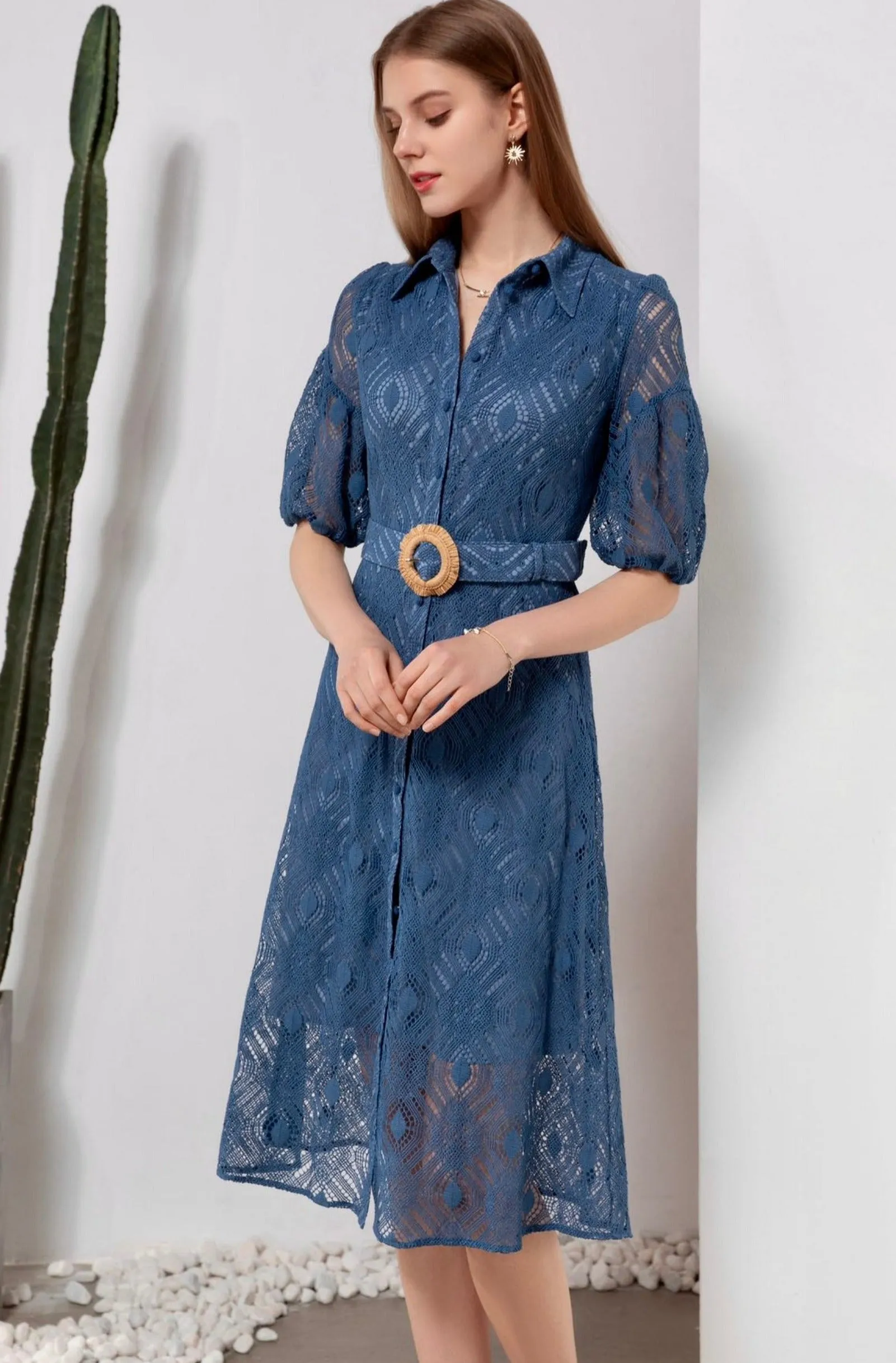 Isadore Lace Midi Dress - Navy