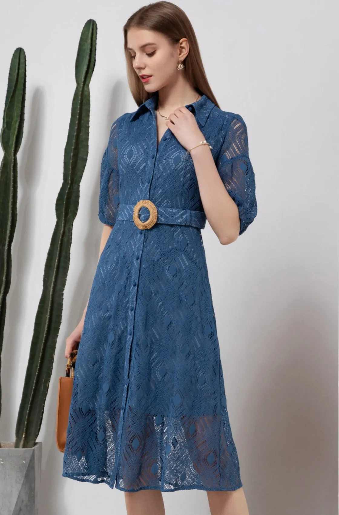 Isadore Lace Midi Dress - Navy