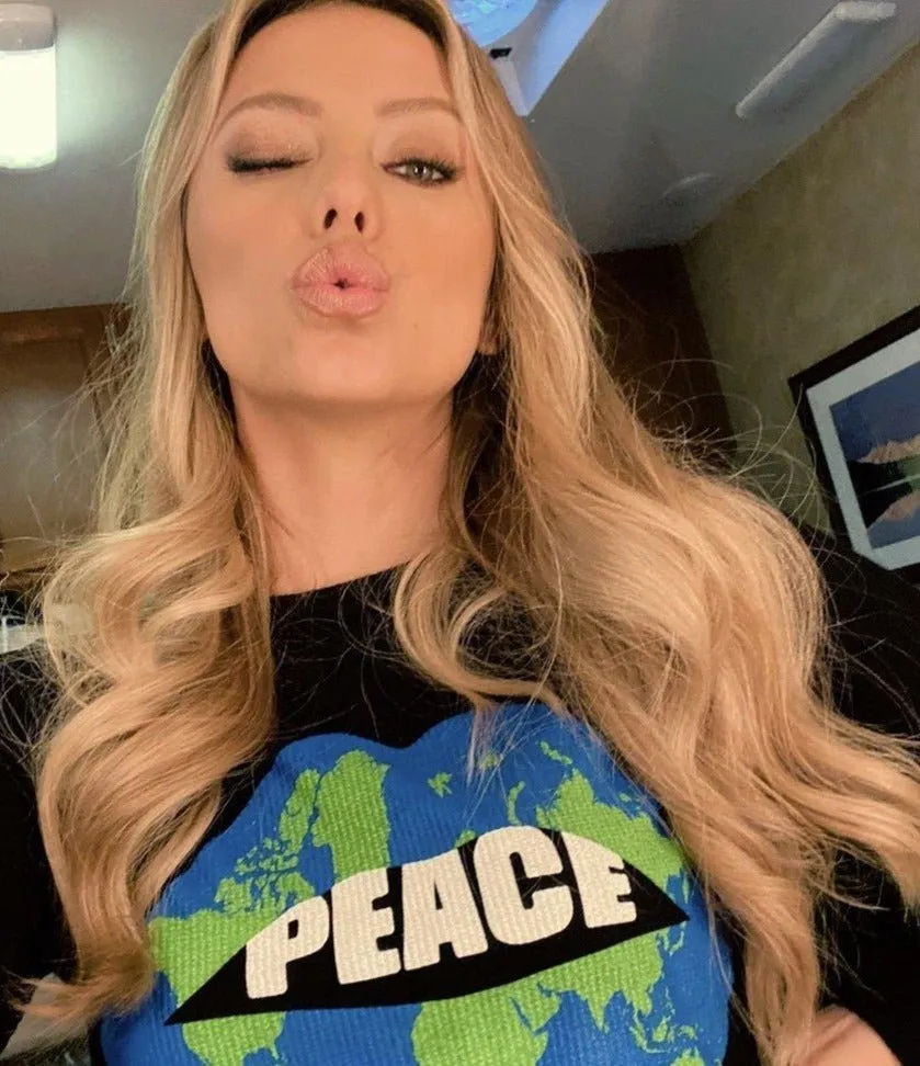 Lauren Moshi Mckinley X World Peace Lips Thermal Top as seen on Riley Voelkel