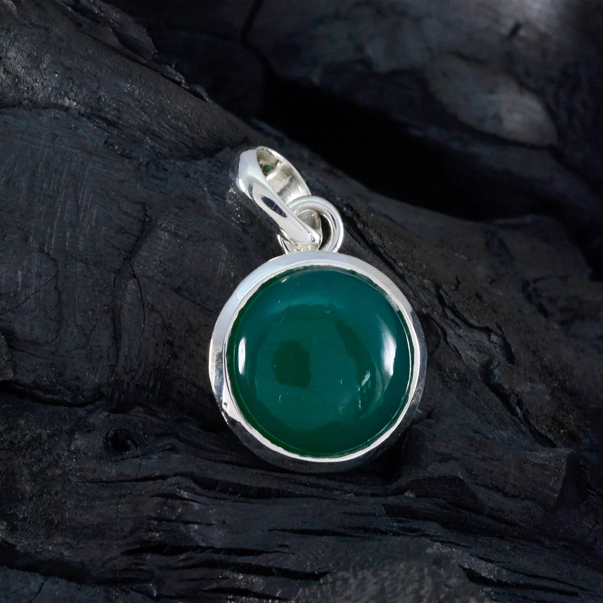 Riyo Bonny Gems Round Cabochon Green Green Onyx Silver Pendant Gift For Sister